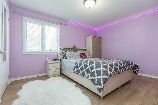 92 Lennon Tr, House detached with 4 bedrooms, 4 bathrooms and 4.5 parking in Brampton ON | Image 20