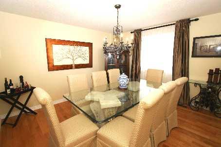 79 Soho Cres, House detached with 4 bedrooms, 4 bathrooms and 4 parking in Markham ON | Image 4