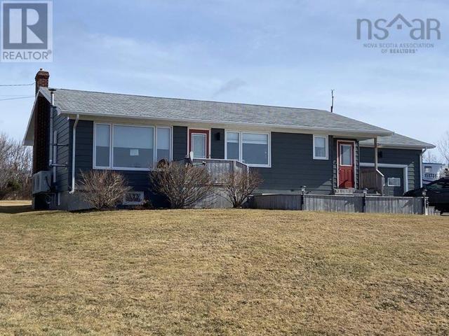 17 Chemin De Susanne Road, House detached with 2 bedrooms, 1 bathrooms and null parking in Inverness, Subd. A NS | Image 3