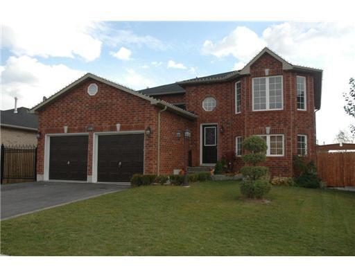 116 Sandringham Dr, House detached with 3 bedrooms, 2 bathrooms and null parking in Barrie ON | Image 1