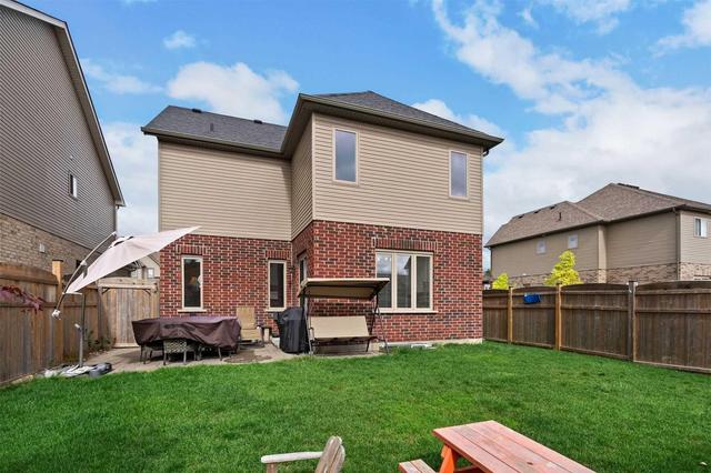 54 Wardlaw Ave, House detached with 4 bedrooms, 3 bathrooms and 4 parking in Orangeville ON | Image 20