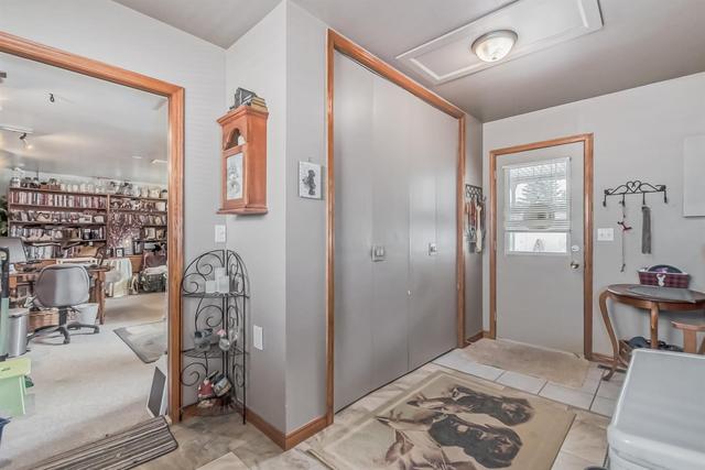 232 1 Avenue, House detached with 2 bedrooms, 1 bathrooms and 3 parking in Strathmore AB | Image 18