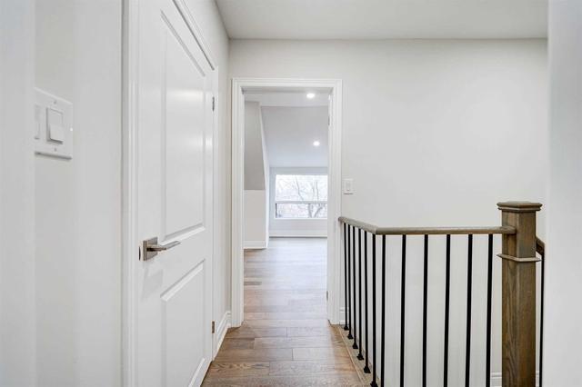 173 Wallace Ave, House semidetached with 4 bedrooms, 4 bathrooms and 0 parking in Toronto ON | Image 25