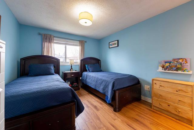43 Talbot St, House detached with 3 bedrooms, 3 bathrooms and 4 parking in Brampton ON | Image 25