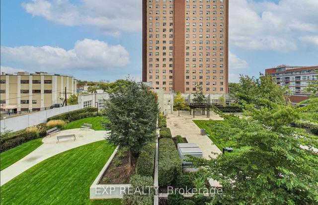 1806 - 1410 Dupont St, Condo with 2 bedrooms, 2 bathrooms and 1 parking in Toronto ON | Image 25