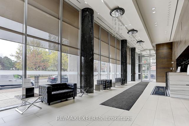 909 - 223 Webb Dr, Condo with 1 bedrooms, 2 bathrooms and 1 parking in Mississauga ON | Image 10