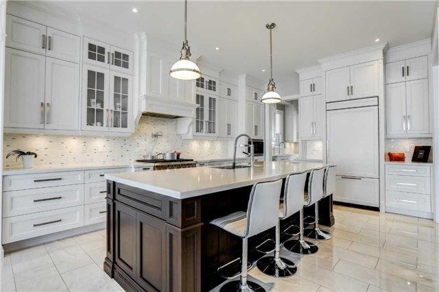 116 Frontenac Ave, House detached with 5 bedrooms, 5 bathrooms and 4 parking in Toronto ON | Image 5