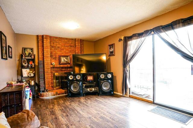 2 Deerpark Cres, House detached with 3 bedrooms, 3 bathrooms and 2 parking in Brampton ON | Image 16