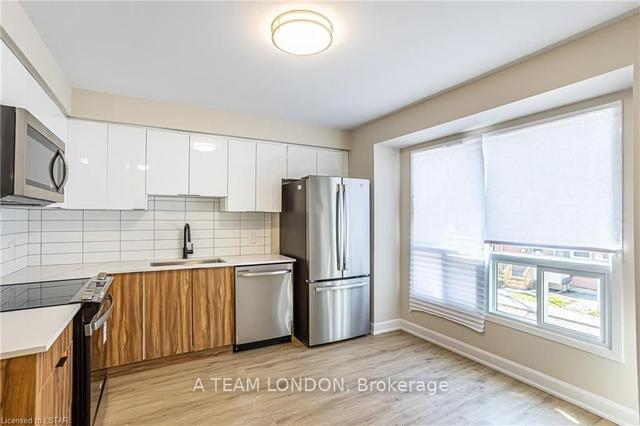 75 - 35 Waterman Ave, Townhouse with 3 bedrooms, 2 bathrooms and 2 parking in London ON | Image 8
