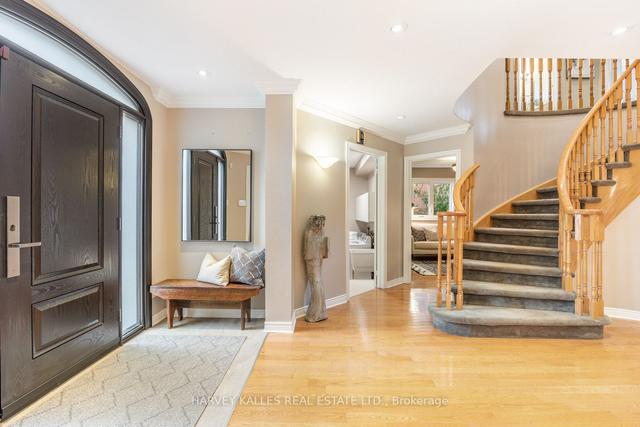 42 Bowring Walk, House detached with 4 bedrooms, 3 bathrooms and 6 parking in Toronto ON | Image 23