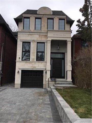 224 Deloraine Ave, House detached with 4 bedrooms, 5 bathrooms and 2 parking in Toronto ON | Image 1