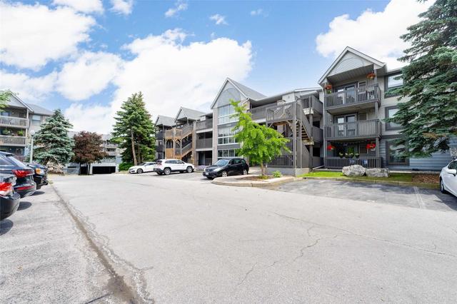 211 - 2020 Cleaver Ave S, Condo with 2 bedrooms, 1 bathrooms and 1 parking in Burlington ON | Image 1