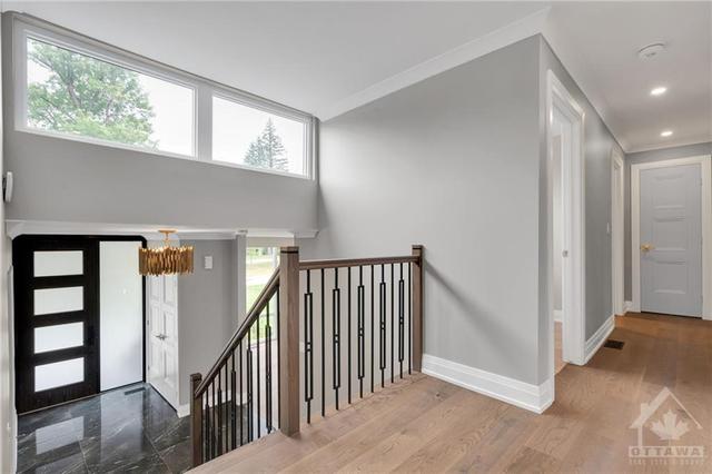 14 Qualicum Street, House detached with 4 bedrooms, 3 bathrooms and 6 parking in Ottawa ON | Image 16