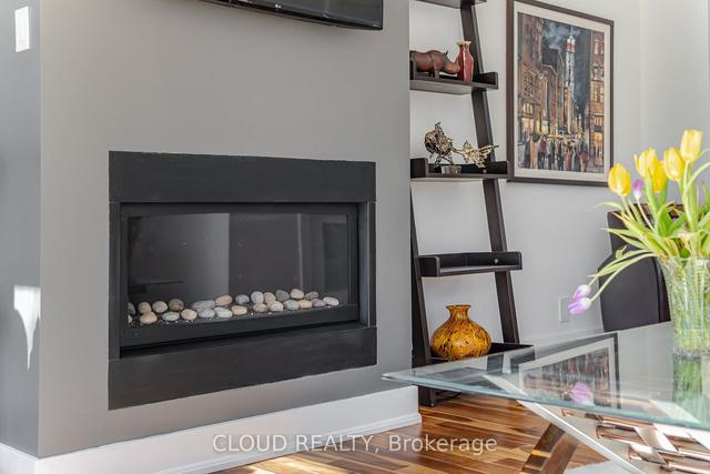 7 Ashwood Cres, House detached with 4 bedrooms, 5 bathrooms and 6 parking in Toronto ON | Image 6