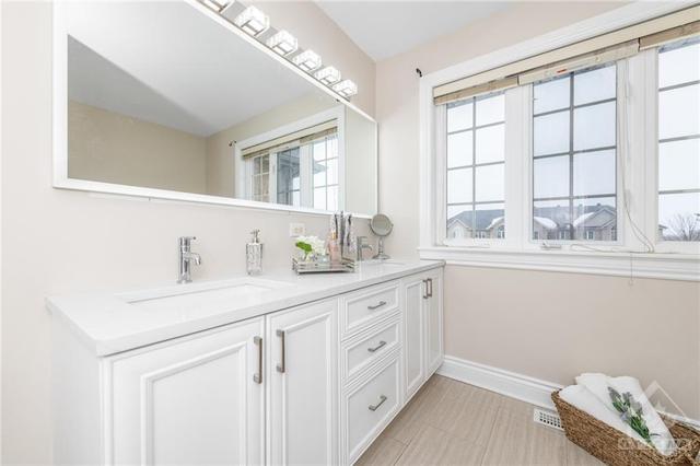 6761 Breanna Cardill Street, Townhouse with 4 bedrooms, 4 bathrooms and 7 parking in Ottawa ON | Image 16