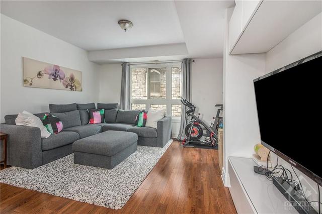 u3 - 345 Bronson Avenue, House attached with 2 bedrooms, 2 bathrooms and 1 parking in Ottawa ON | Image 5