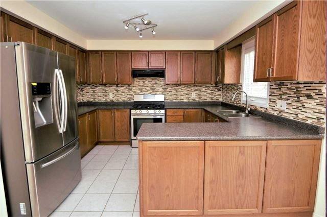 487 Grant Way, House semidetached with 3 bedrooms, 4 bathrooms and 3 parking in Milton ON | Image 7