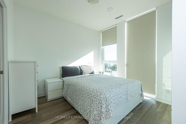 807 - 1603 Eglinton Ave W, Condo with 2 bedrooms, 2 bathrooms and 1 parking in Toronto ON | Image 9