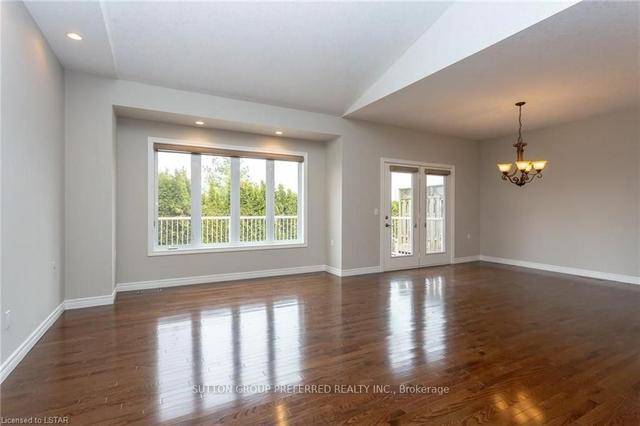 6 - 2295 Kains Rd, Townhouse with 3 bedrooms, 3 bathrooms and 4 parking in London ON | Image 30