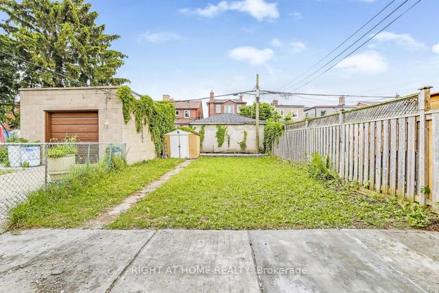 223 Robina Ave, House detached with 2 bedrooms, 1 bathrooms and 0 parking in Toronto ON | Image 3