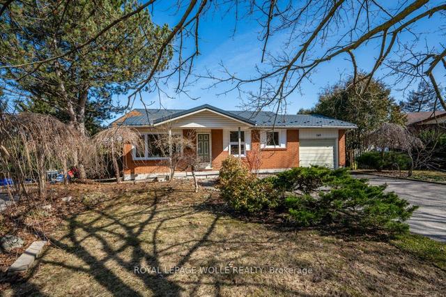 249 Teakwood Pl, House detached with 3 bedrooms, 2 bathrooms and 7 parking in Waterloo ON | Image 12