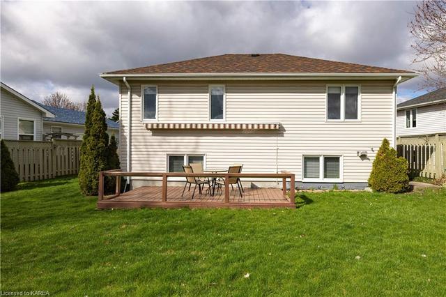85 Garfield Street, House detached with 3 bedrooms, 3 bathrooms and 6 parking in Gananoque ON | Image 32