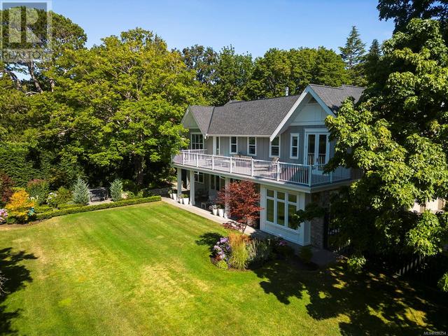 2695 Lansdowne Rd, House detached with 4 bedrooms, 5 bathrooms and 4 parking in Oak Bay BC | Image 50