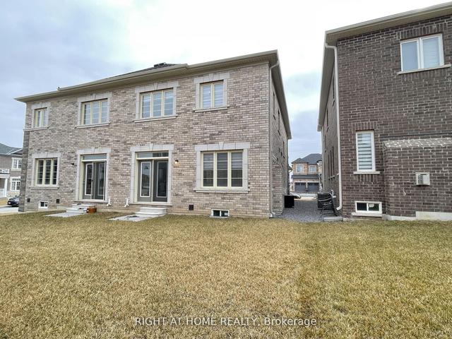 21 Trailbank Gdns, House semidetached with 4 bedrooms, 3 bathrooms and 3 parking in Hamilton ON | Image 23