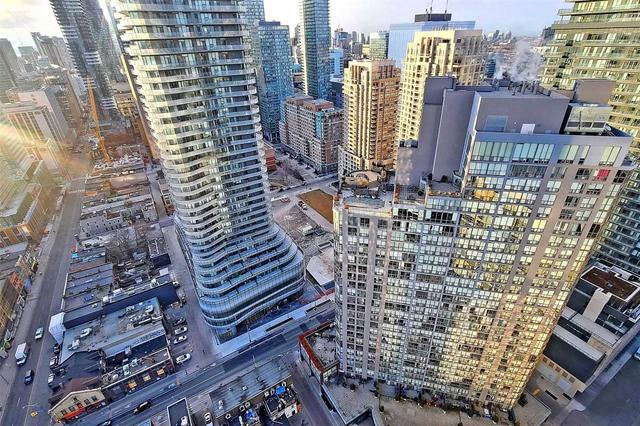 3003 - 5 St Joseph St, Condo with 1 bedrooms, 1 bathrooms and 0 parking in Toronto ON | Image 26