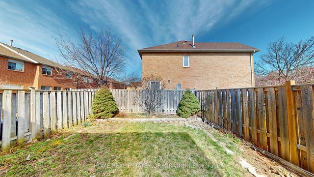 26 - 30 Goldenlight Circ, Townhouse with 3 bedrooms, 3 bathrooms and 3 parking in Brampton ON | Image 31