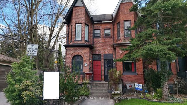 25 Brighton Ave, House attached with 3 bedrooms, 2 bathrooms and 1 parking in Toronto ON | Image 12