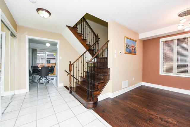 14 Meadow Glade Rd, House detached with 3 bedrooms, 4 bathrooms and 6 parking in Brampton ON | Image 36