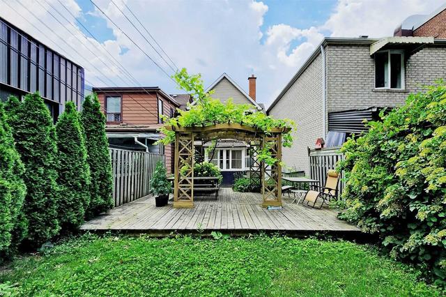 48 Northumberland St, House detached with 3 bedrooms, 3 bathrooms and 1 parking in Toronto ON | Image 28