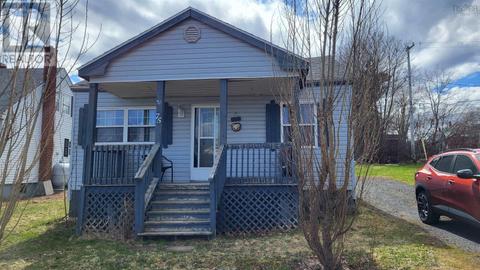 75 Cedar Street, House detached with 2 bedrooms, 1 bathrooms and null parking in Pictou NS | Card Image