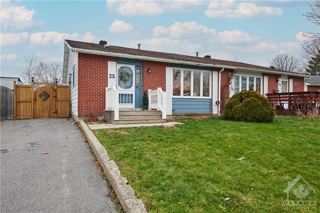 25 Shouldice Crescent, Home with 4 bedrooms, 2 bathrooms and 2 parking in Ottawa ON | Image 1