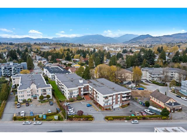 209 - 33369 Old Yale Road, Condo with 2 bedrooms, 1 bathrooms and 1 parking in Abbotsford BC | Image 35