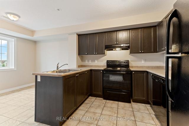 15b - 15 Carere Cres, Townhouse with 2 bedrooms, 2 bathrooms and 1 parking in Guelph ON | Image 27