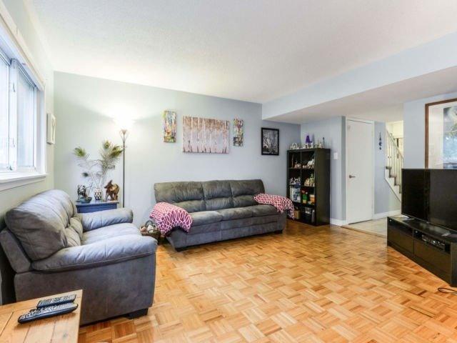 93 - 900 Central Park Dr, Townhouse with 3 bedrooms, 2 bathrooms and 1 parking in Brampton ON | Image 5