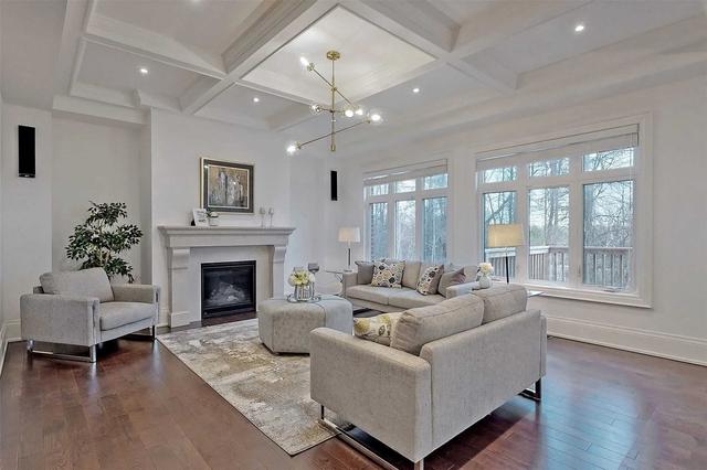 58 Headwater Cres, House detached with 4 bedrooms, 6 bathrooms and 5 parking in Richmond Hill ON | Image 4