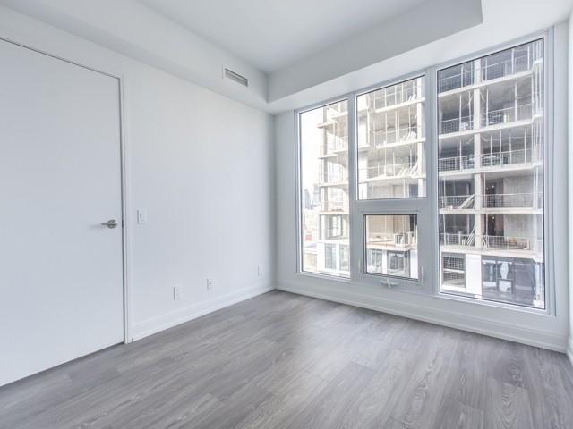 2802 - 181 Dundas St E, Condo with 1 bedrooms, 1 bathrooms and null parking in Toronto ON | Image 12