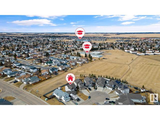 9604 91 St, House detached with 4 bedrooms, 3 bathrooms and null parking in Morinville AB | Image 53