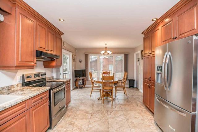 3107 Sandy Cove Dr, House detached with 3 bedrooms, 2 bathrooms and 7 parking in Innisfil ON | Image 4
