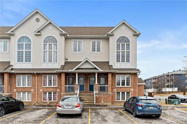 302 Wiffen Private, House attached with 2 bedrooms, 2 bathrooms and 1 parking in Ottawa ON | Image 1