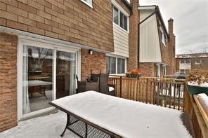 3 - 2104 Marine Dr, Townhouse with 3 bedrooms, 4 bathrooms and 3 parking in Oakville ON | Image 12
