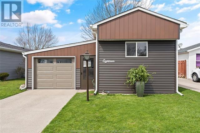 18 Magnolia Drive, House detached with 2 bedrooms, 1 bathrooms and null parking in Essex ON | Image 1