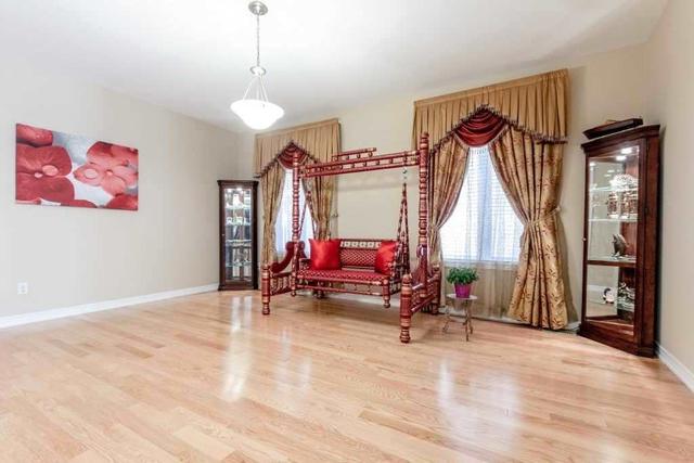 15 Stonechurch Cres, House detached with 5 bedrooms, 5 bathrooms and 4 parking in Markham ON | Image 24