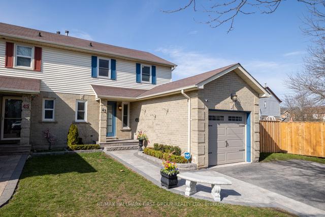 43 Kipling Cres, House semidetached with 3 bedrooms, 3 bathrooms and 3 parking in Ajax ON | Image 18