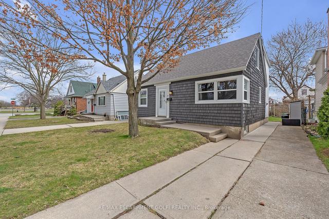 133 Auburn Ave, House detached with 5 bedrooms, 2 bathrooms and 3 parking in Hamilton ON | Image 23