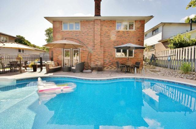 2232 Waycross Cres, House detached with 4 bedrooms, 3 bathrooms and 4 parking in Mississauga ON | Image 31