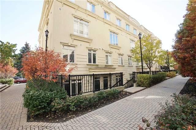 th25 - 70 Carr St, Townhouse with 2 bedrooms, 1 bathrooms and 1 parking in Toronto ON | Image 1